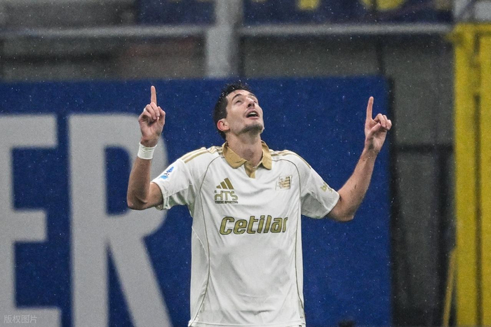 企鹅体育直播-意甲最新积分战报 国米逆转大胜弱旅 多AC米兰6分稳居榜首|国际米兰|比萨|迪马尔科|劳塔罗-马丁内斯|特拉莫_新浪体育_新浪新闻